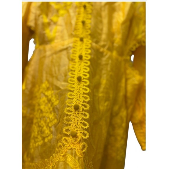 L'ATISTE Short Button Dress Color Yellow Size XL Lace Cutout Zimm - Picture 4 of 8